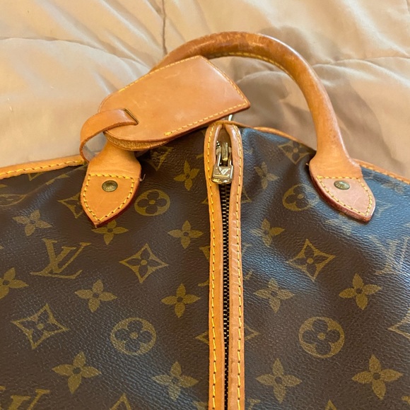 Elegant and Timeless unisex Garment Bag - Picture 2 of 5